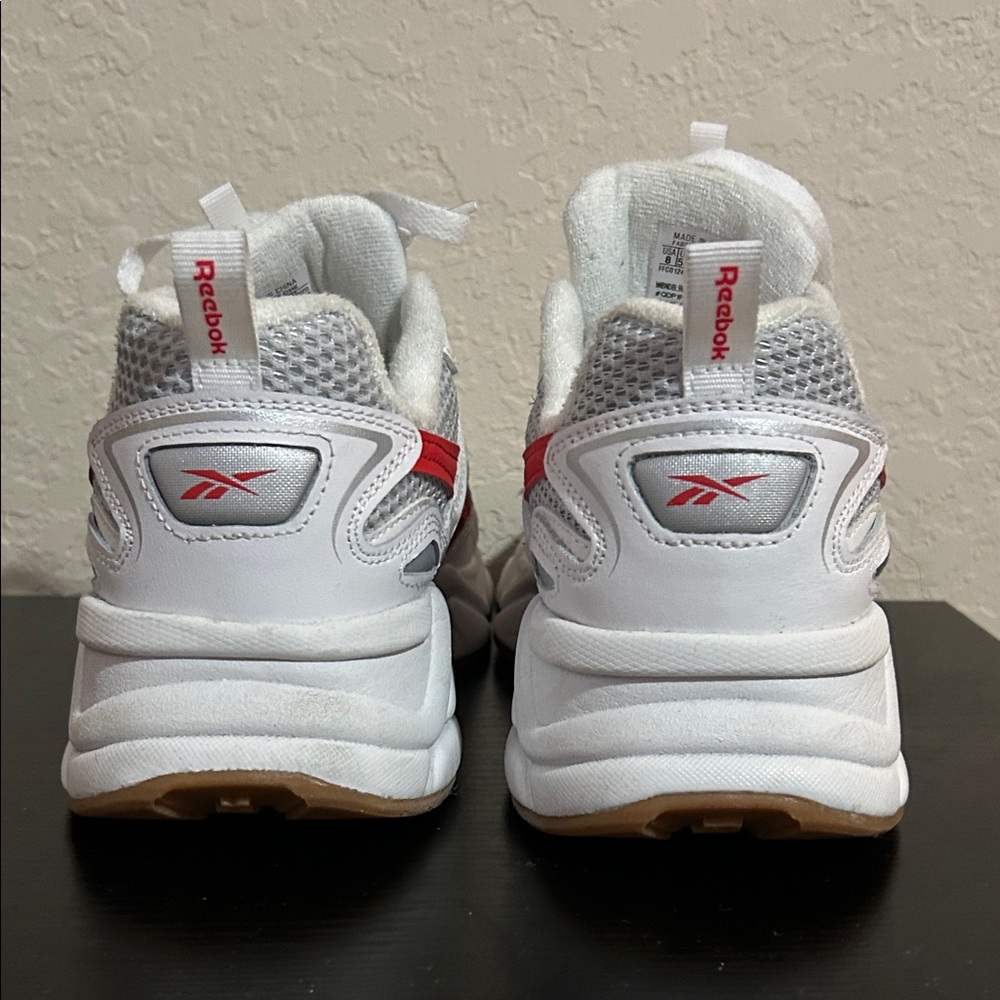 Reebok White Sneakers with Pink Accents and Gum Soles - Picture 4 of 5